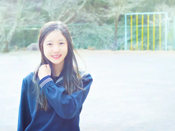 Watanabe Erena (Adesso co., ltd) – support by Hachinohe Reira / hair&makeup by Shimamura Kiyomi